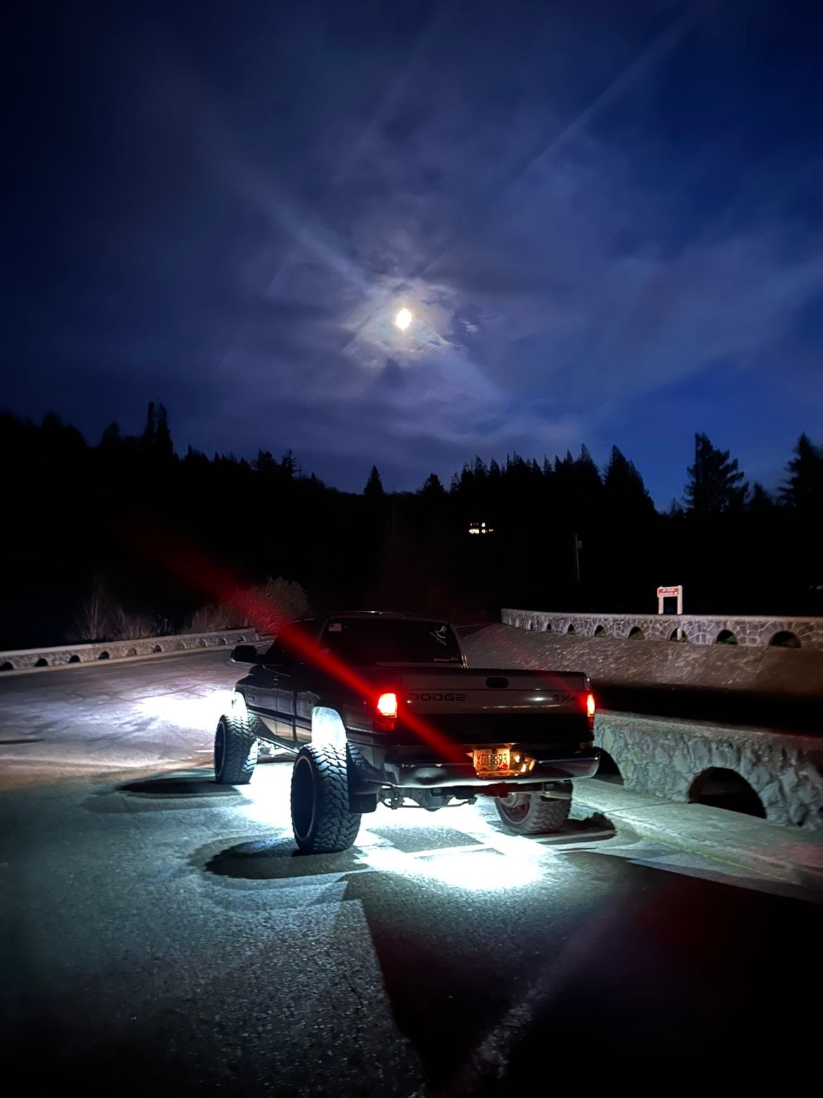 16 Piece rock light kit